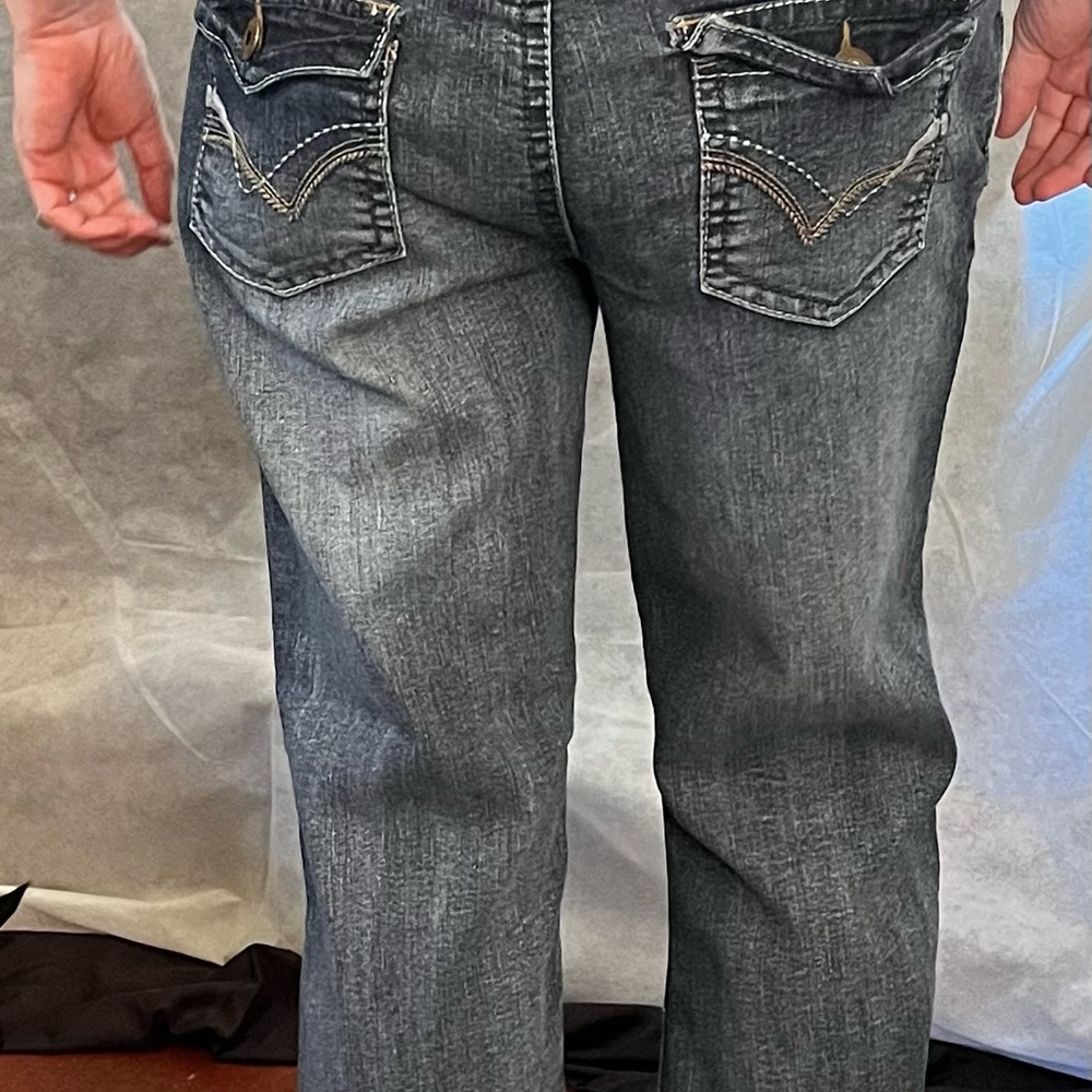 Women’s Silver jeans Suki Surplus W33/L32 Blue